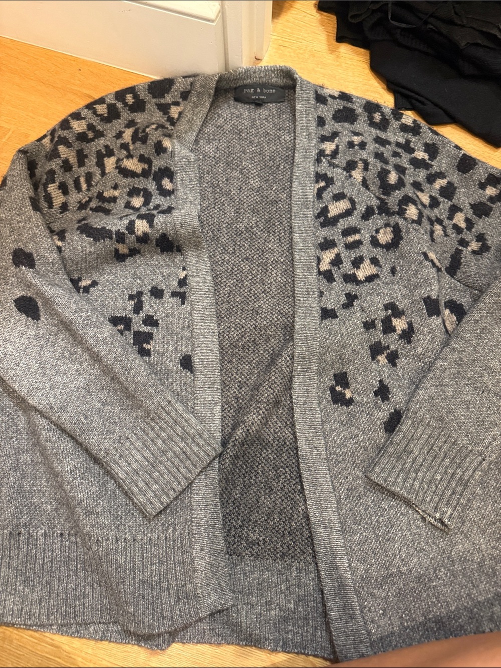 rag & bone Gray Leopard-Print Open Cardigan